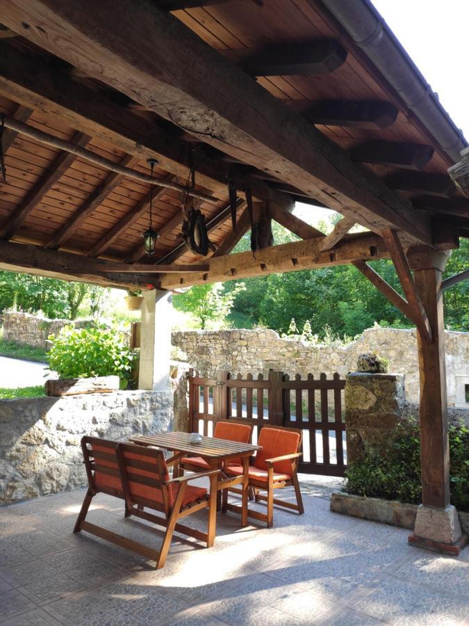Apartamentos Rurales La Caviana Onís المظهر الخارجي الصورة
