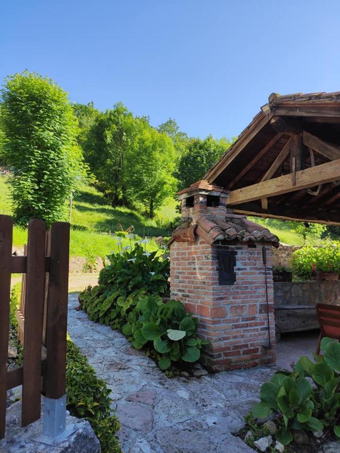 Apartamentos Rurales La Caviana Onís المظهر الخارجي الصورة